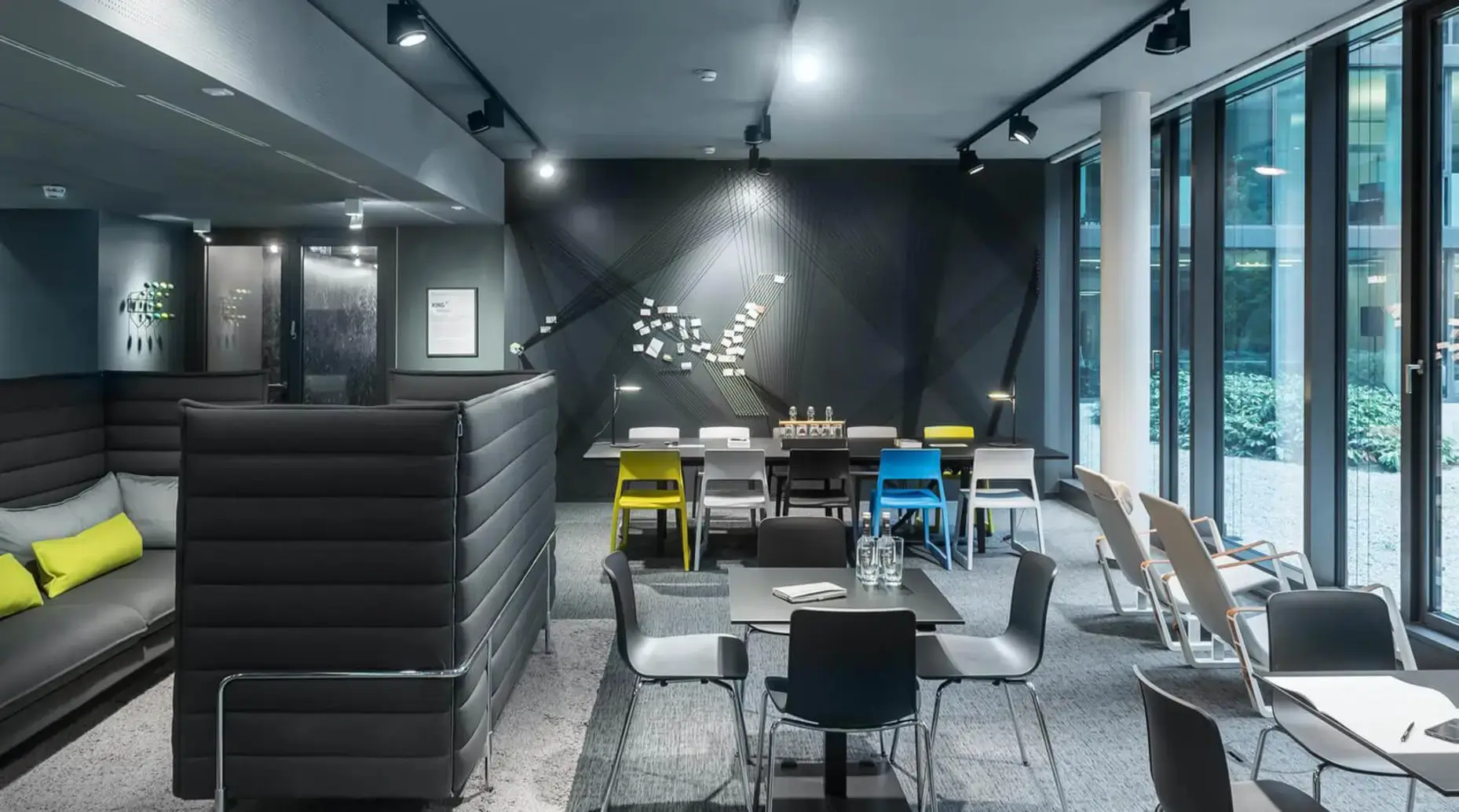 Design Offices Stuttgart Mitte interior photo 6