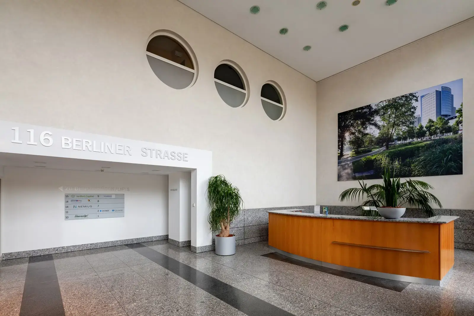 Rivvers Coworking Offenbach Marktplatz interior photo 5