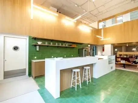 Spaces - Plaça Universitat interior photo 6