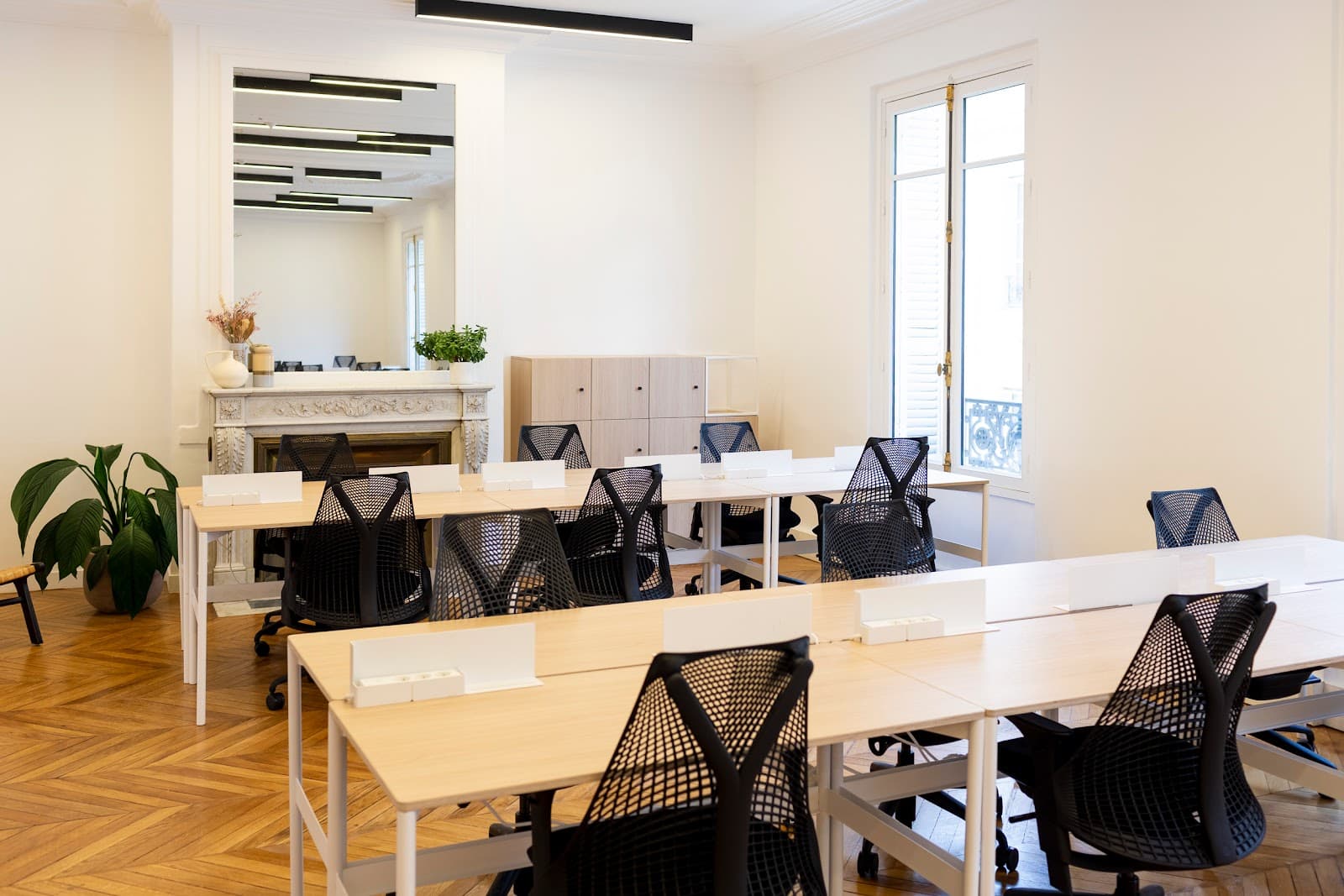 Morning, Cambacérès interior photo 8