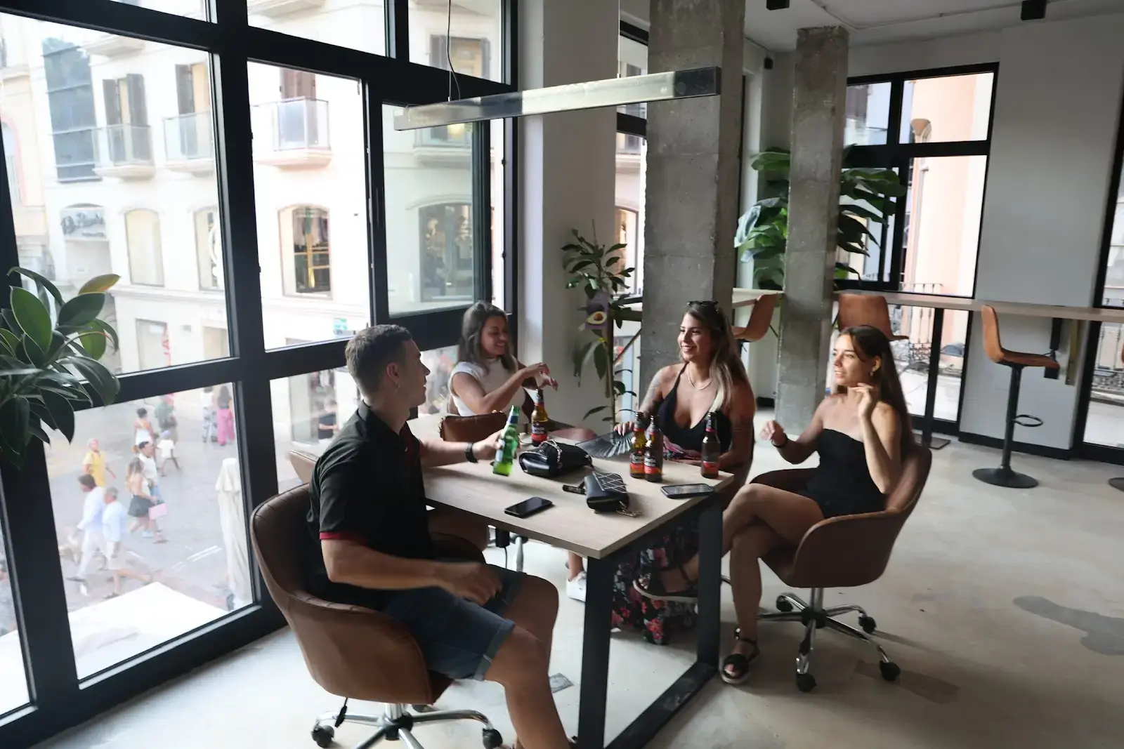 Momentum Coworking interior photo 3