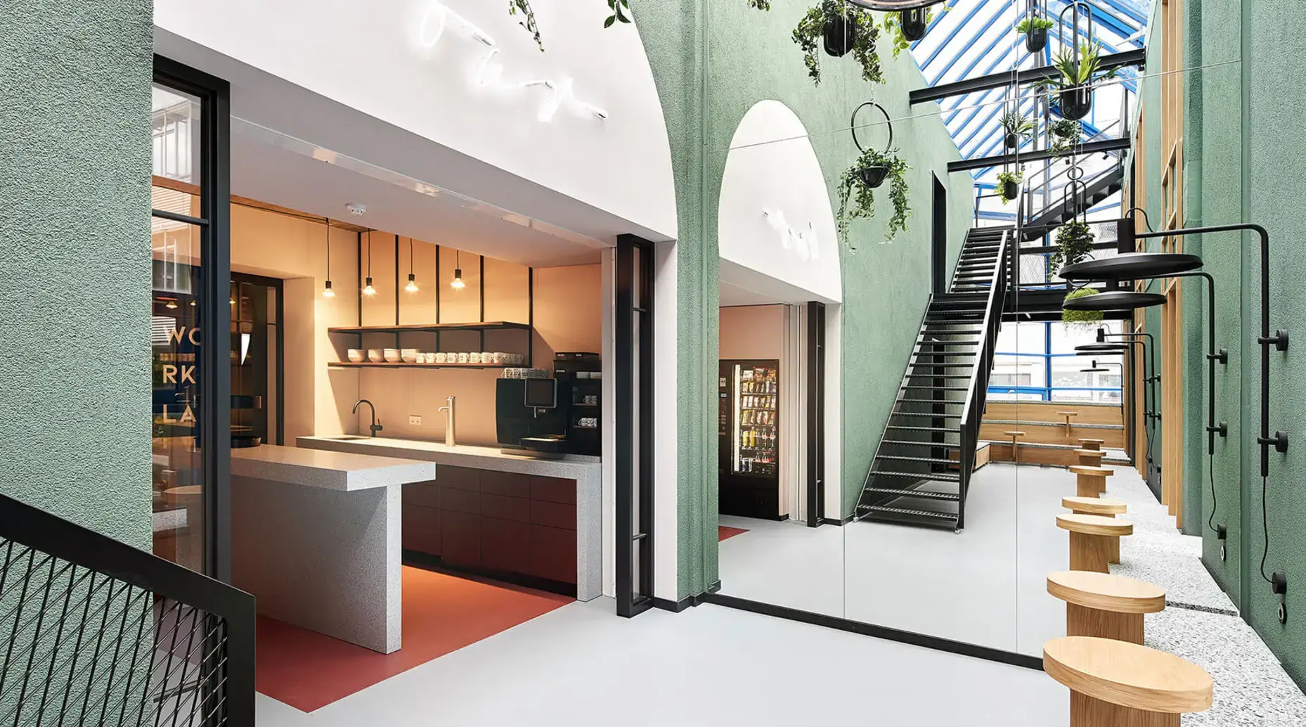 URBAN SPACES – Office & Meeting interior photo 2