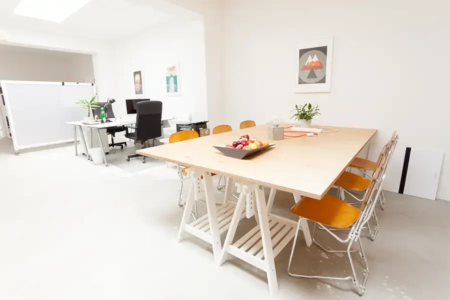 Ehrenspace interior photo 3