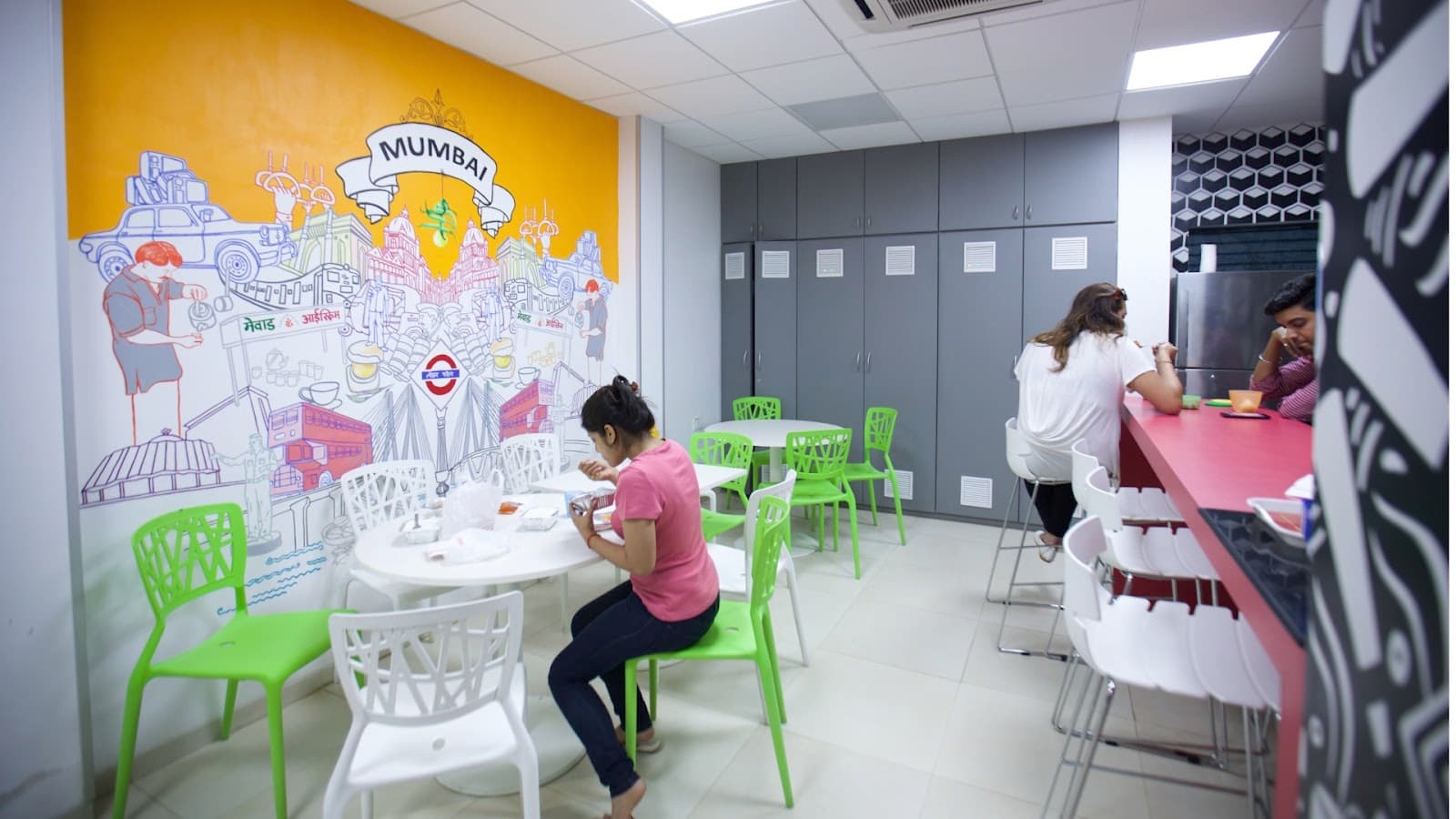 Garage Coworking Space interior photo 9