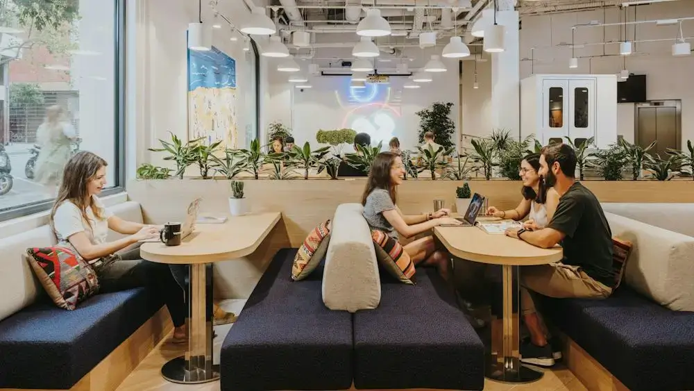 WeWork Taunusanlage interior photo 22