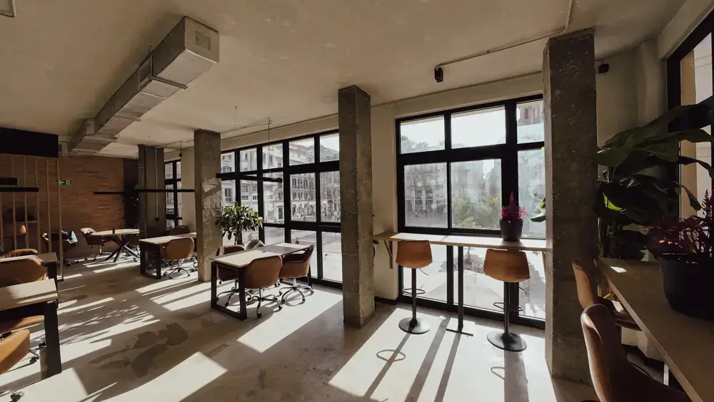 Momentum Coworking interior photo 9