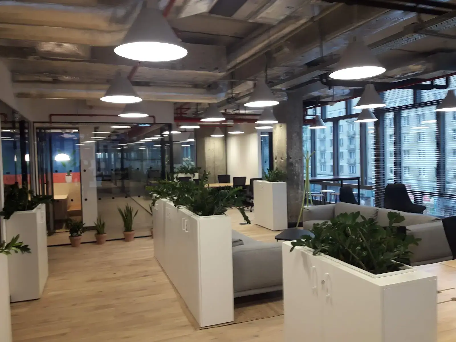 WeWork Krucza 50 interior photo 11