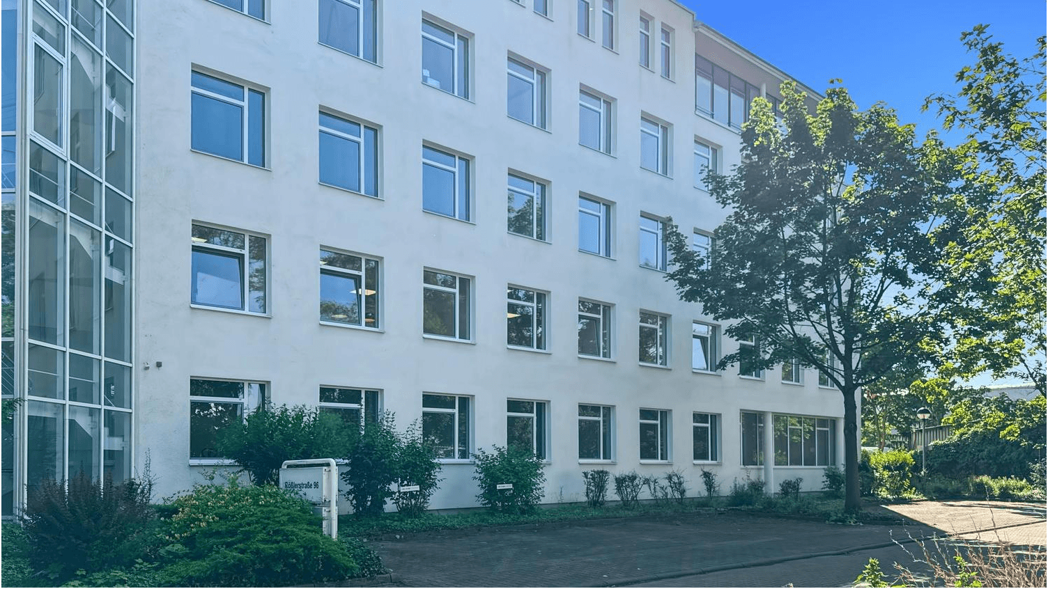 Regus Darmstadt Rößlerstraße interior photo 10