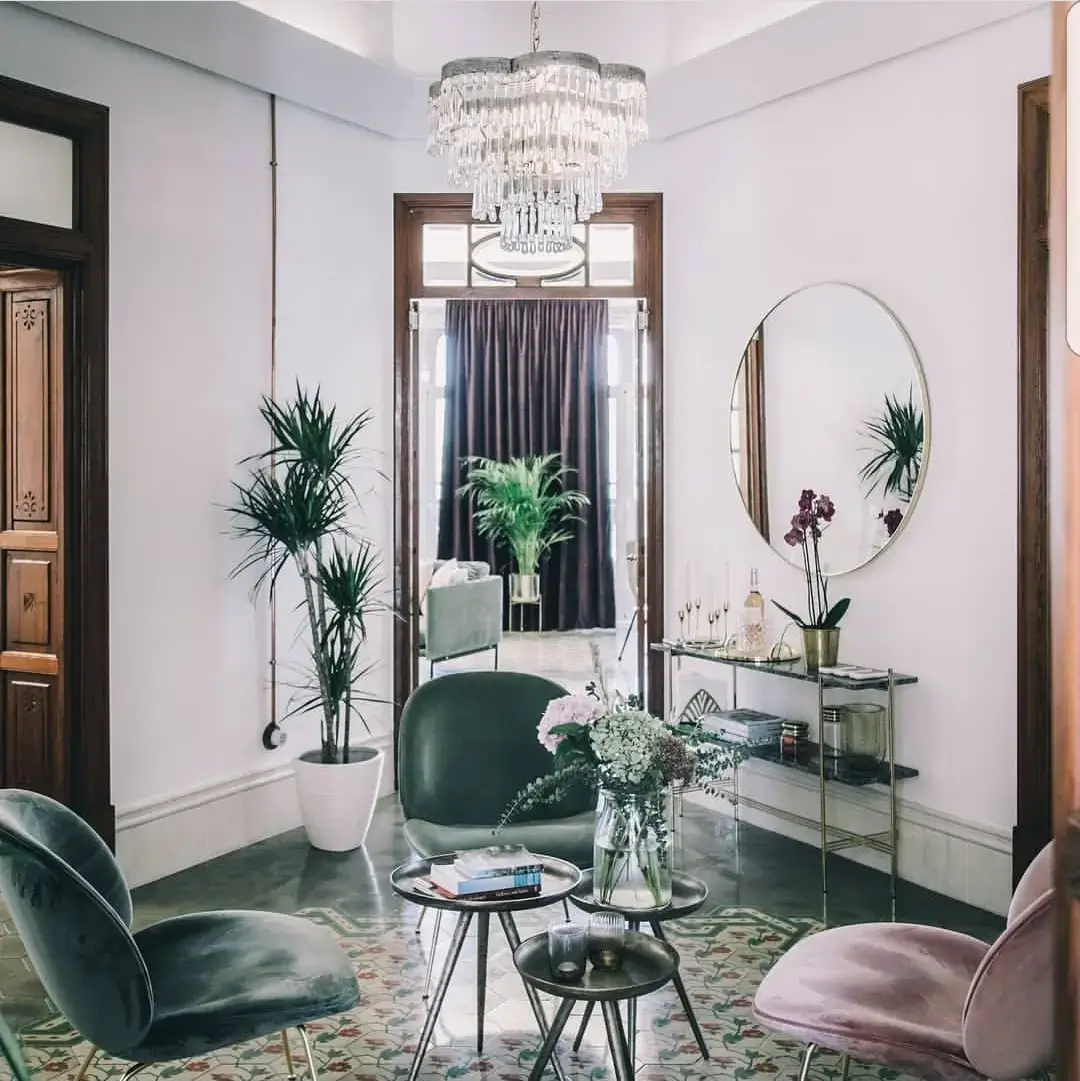 Palmapolitan interior photo 11