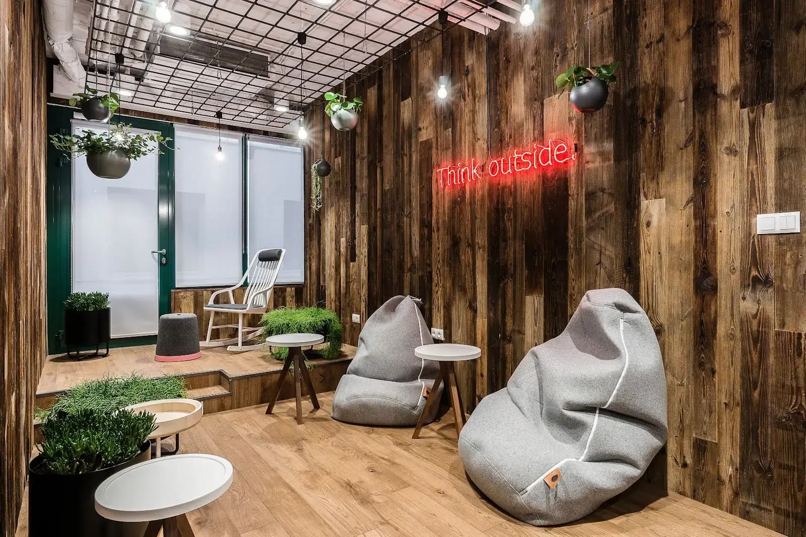 Brain Embassy Jerozolimskie interior photo 3