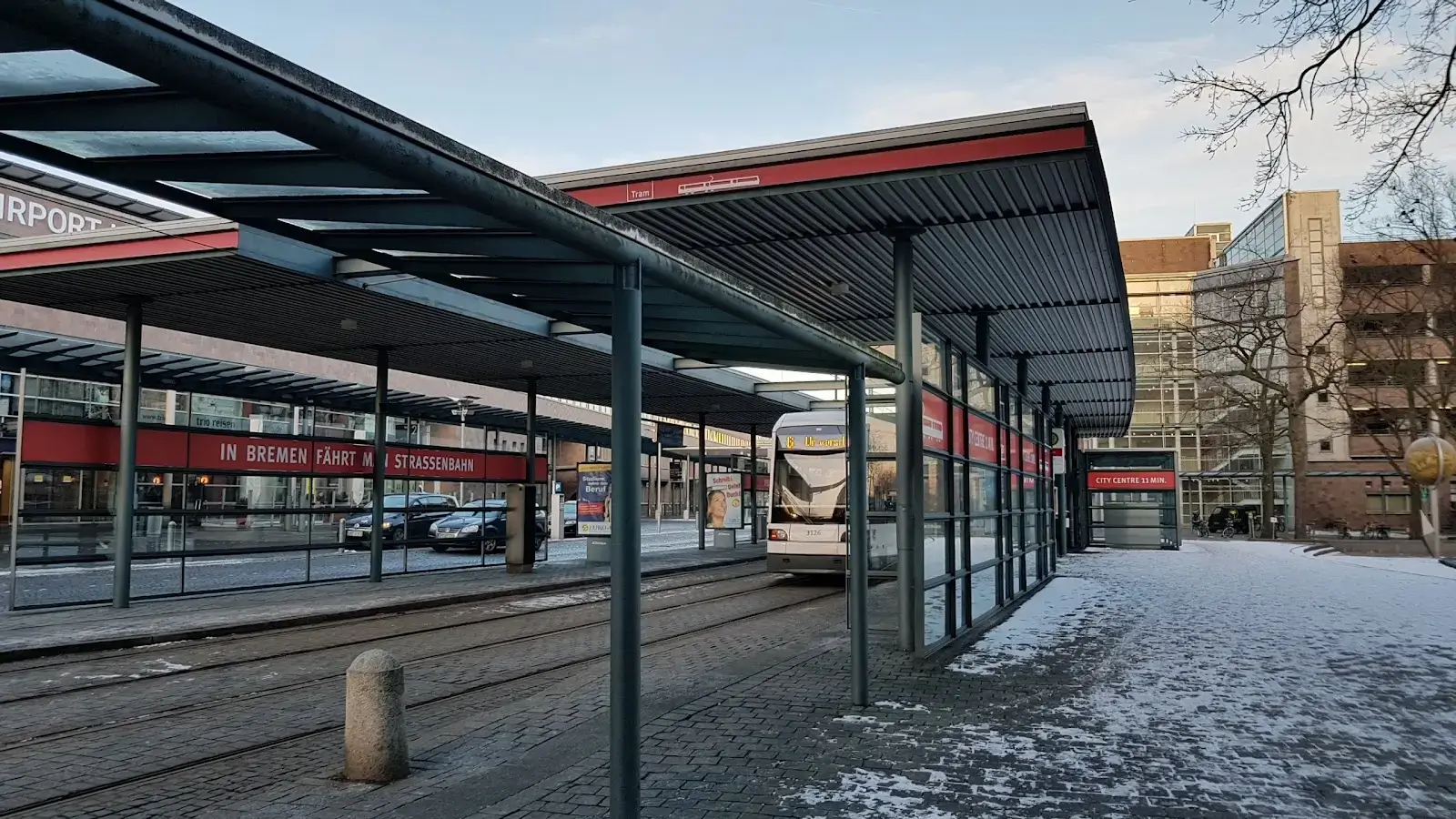 Regus Bremen Airport interior photo 6