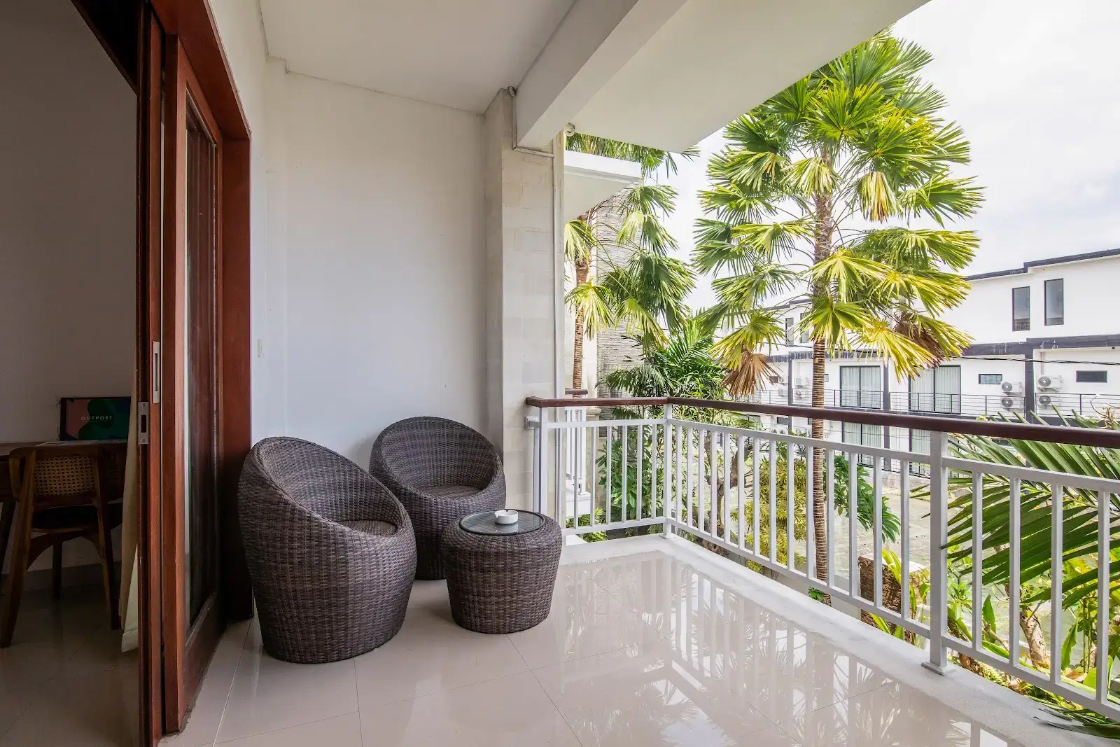 Outsite Bali interior photo 5