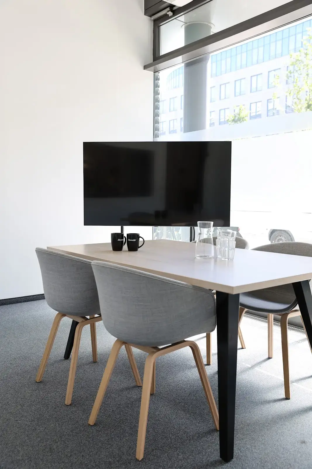 Rivvers Coworking München Laim interior photo 7