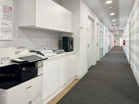 Regus Barcelona Plaza Catalunya interior photo 4