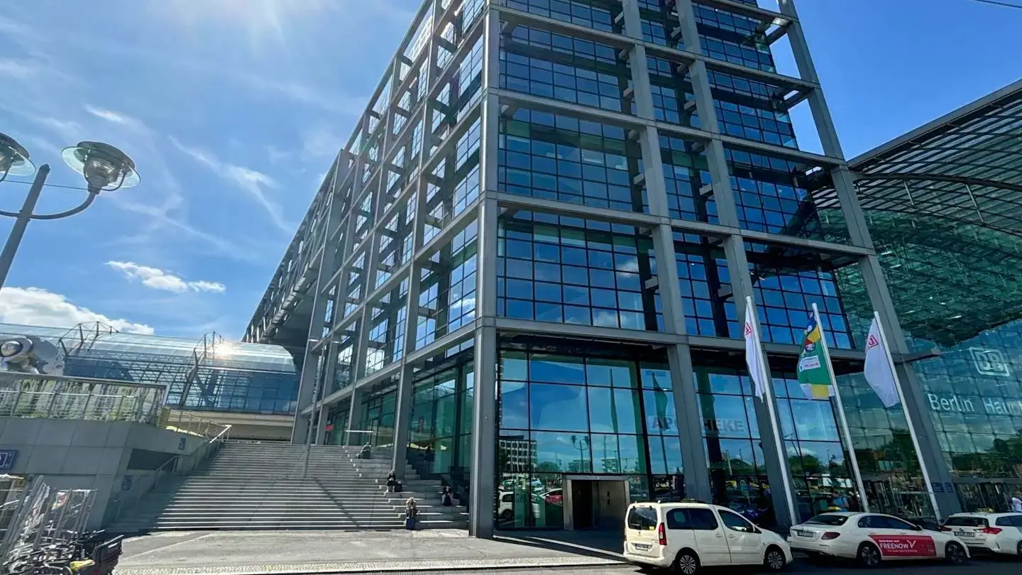 Regus Berlin Berlin Hauptbahnhof interior photo 7