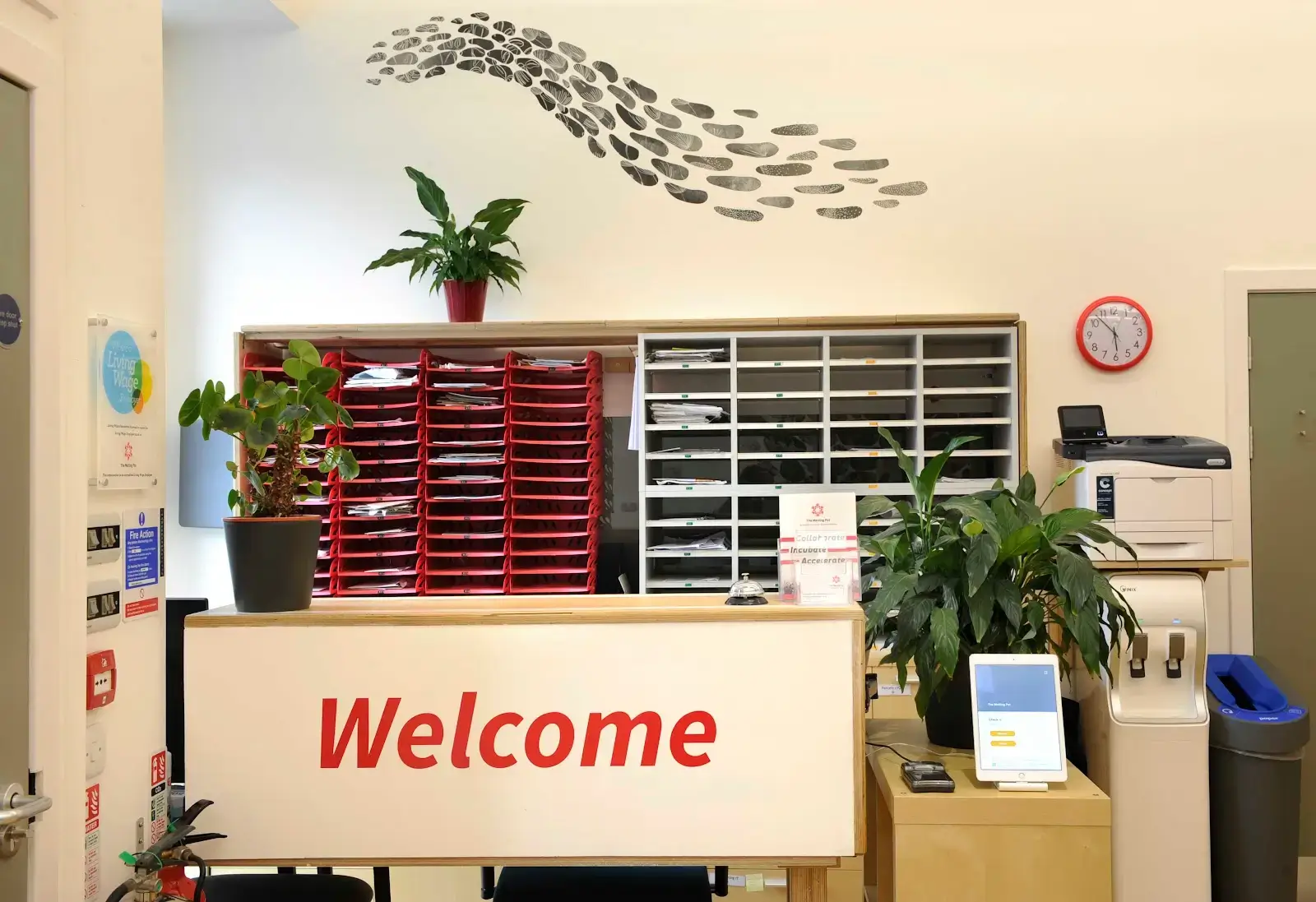 The Melting Pot interior photo 5