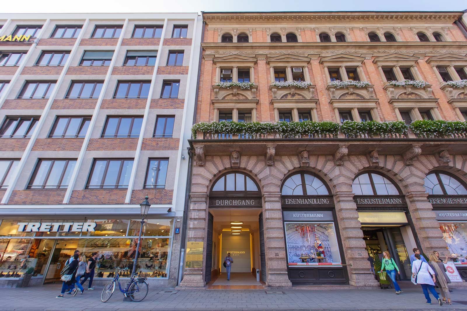 WorkRepublic Oberanger interior photo 2