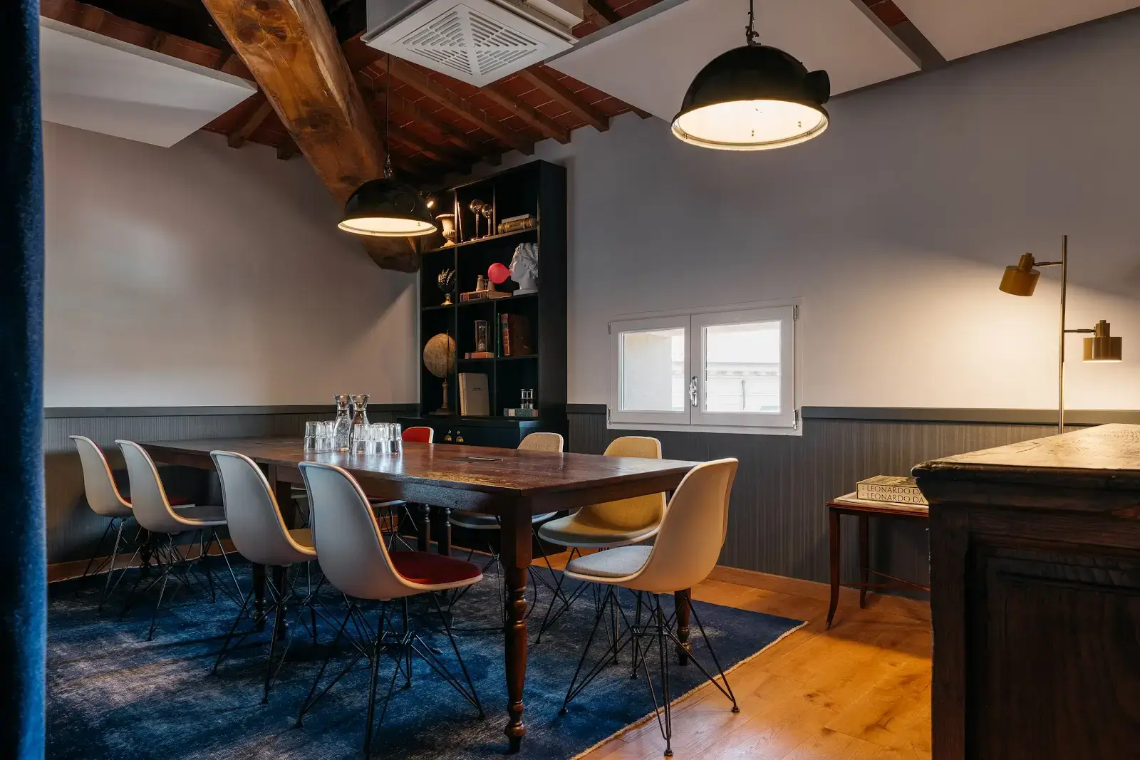 Ruby Dante Workspaces Florence interior photo 6