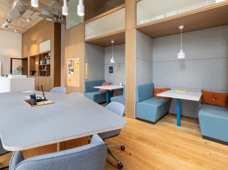 Spaces - Dusseldorf interior photo 5