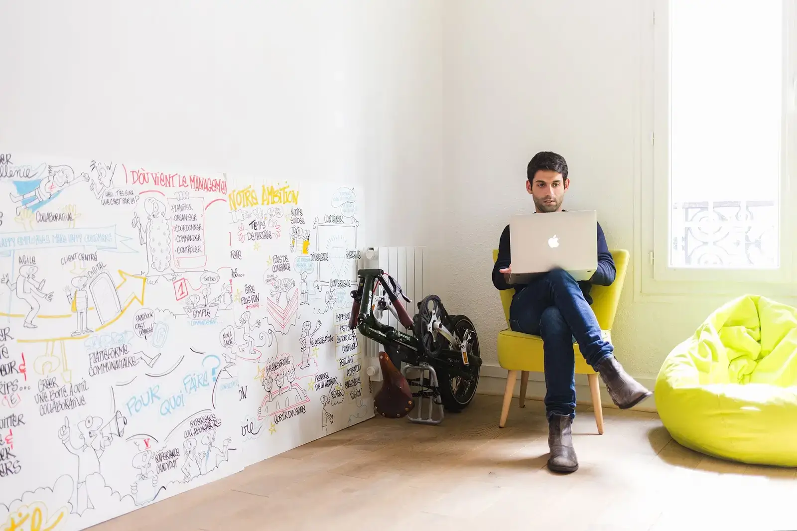 Morning, Caire interior photo 10