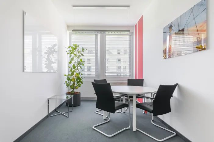 Regus Munich Neue Messe Riem interior photo 9