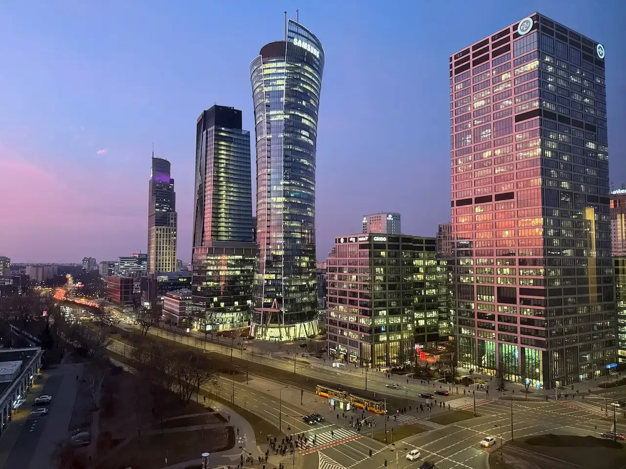 Mindspace Skyliner interior photo 8