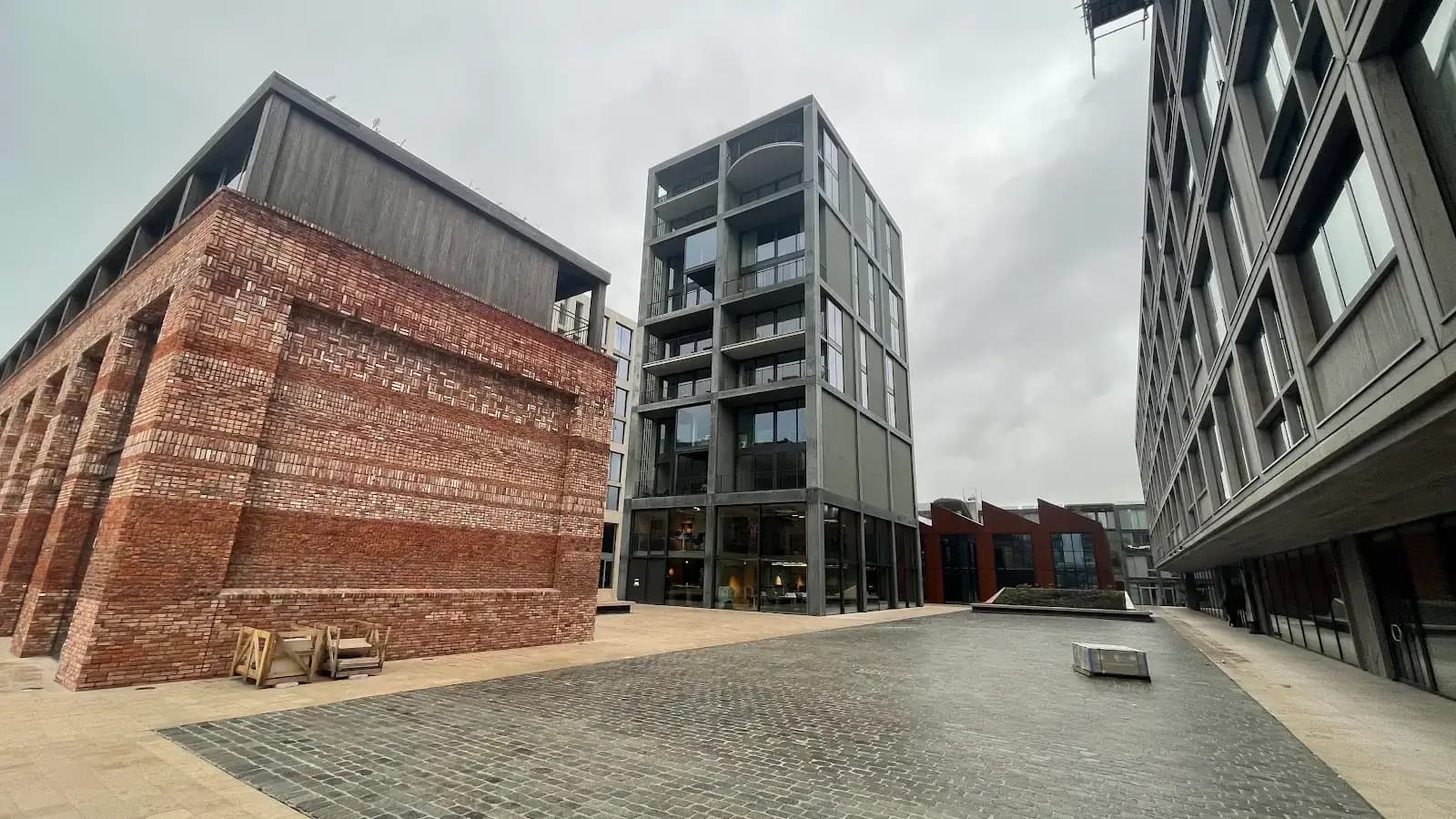 beyond Republica Campus interior photo 8