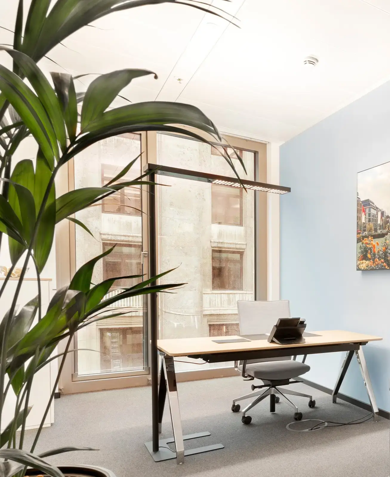 CONTORA Office Solutions · Düsseldorf · KÖ-Quartier interior photo 8