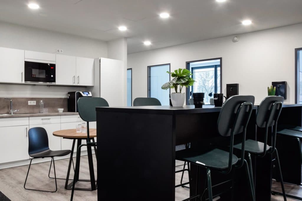 Rivvers Coworking Darmstadt Hauptbahnhof interior photo 4