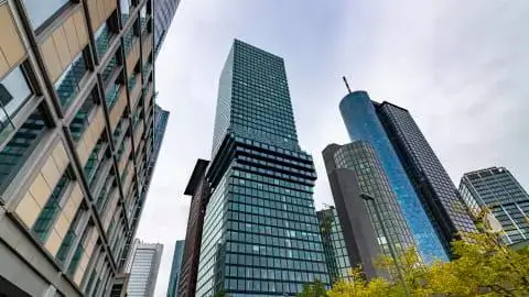 Regus Frankfurt Omniturm interior photo 7