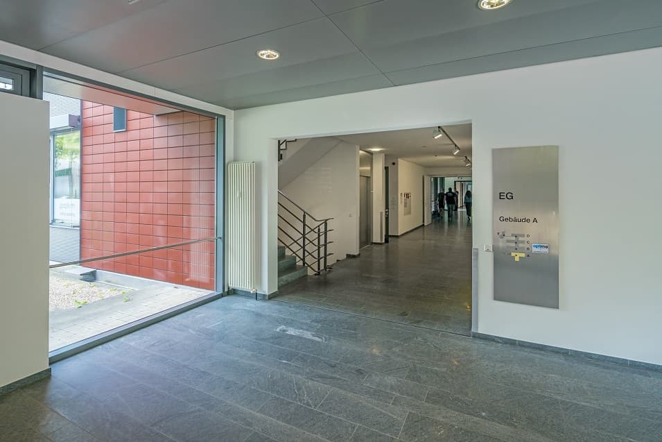 Regus Hallbergmoos Aero49 interior photo 8