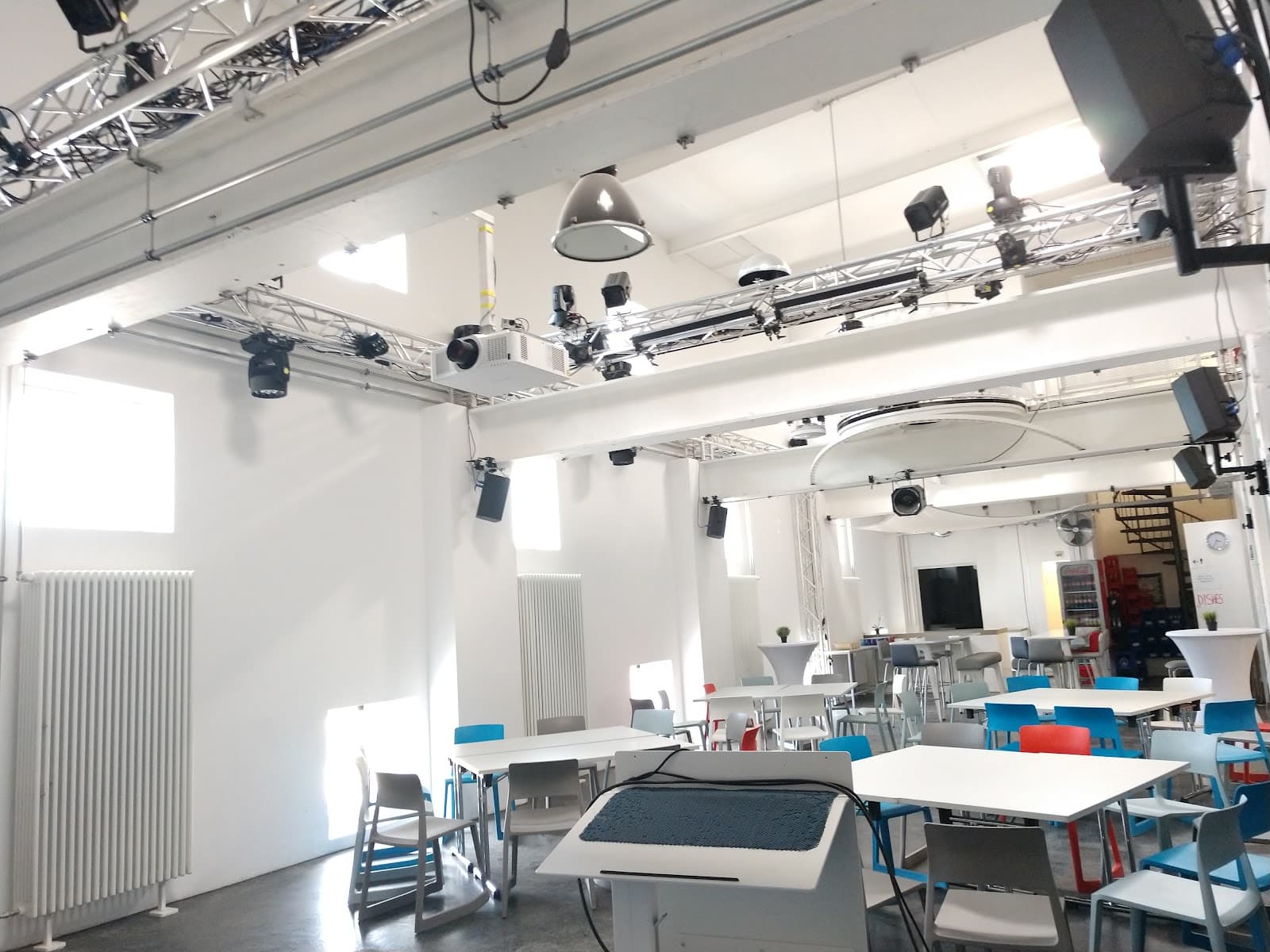 WERK1 - Tech-Startup Incubator interior photo 5