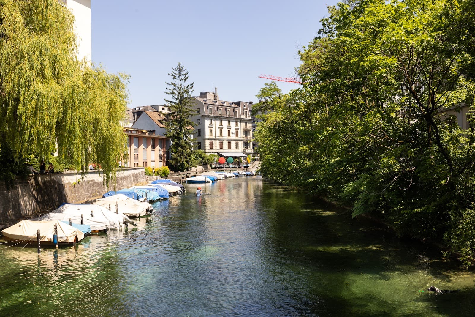 Headsquarter - The Elegant interior photo 10