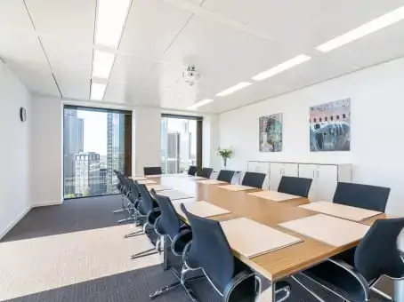 Regus Frankfurt OpernTurm interior photo 9