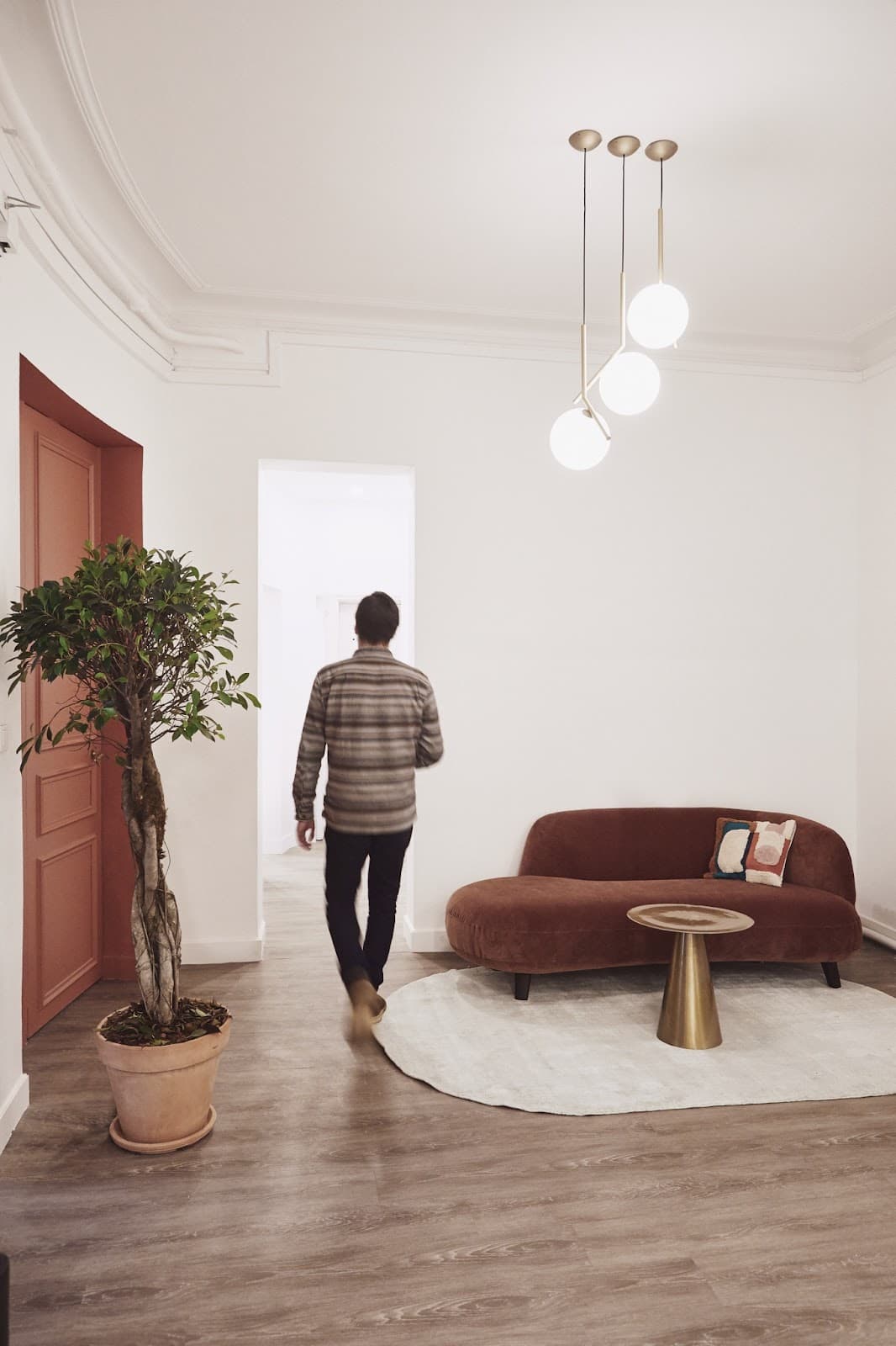 Morning, Toudic interior photo 3