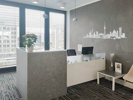 Regus Berlin Alexanderplatz interior photo 7