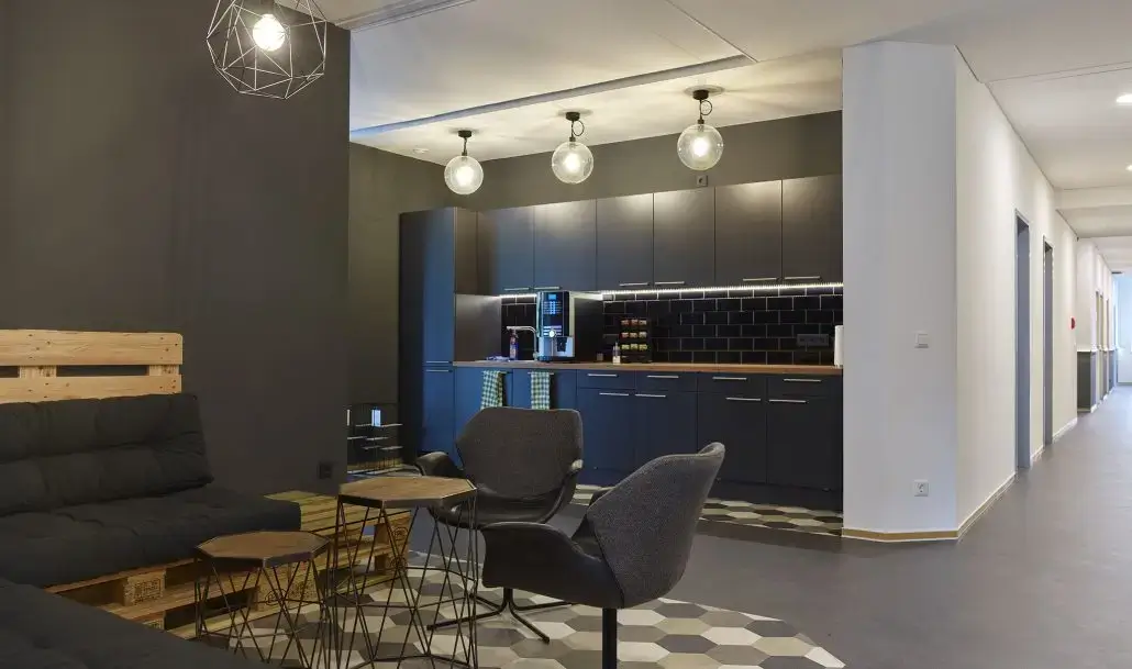 workspace A81 interior photo 7