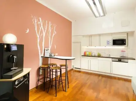 Regus Frankfurt AOC Hanauer Landstraße interior photo 5