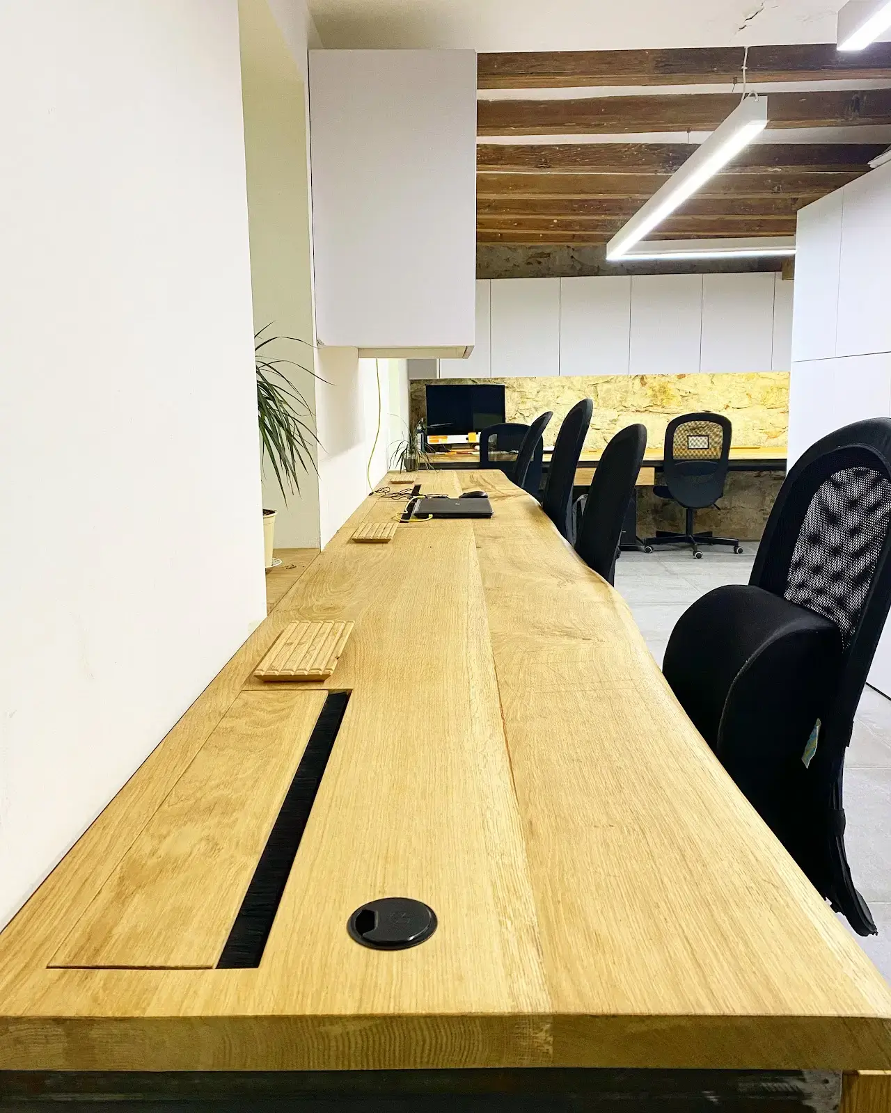 Loft 153 - Coworking space & Offices interior photo 5