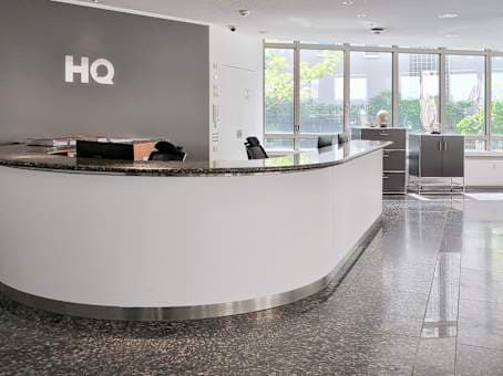 Regus Frankfurt Alte Oper interior photo 3