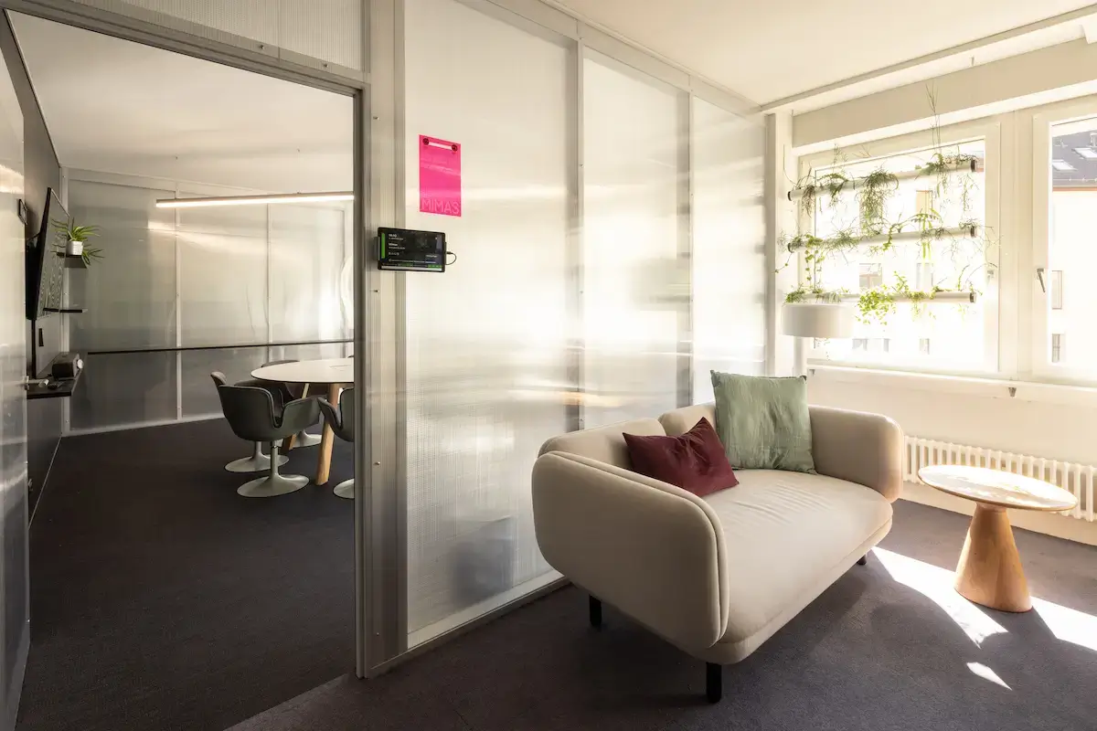 Headsquarter - The Urban interior photo 10