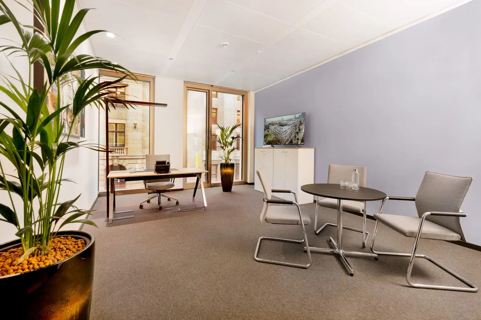 CONTORA Office Solutions · Düsseldorf · KÖ-Quartier interior photo 2