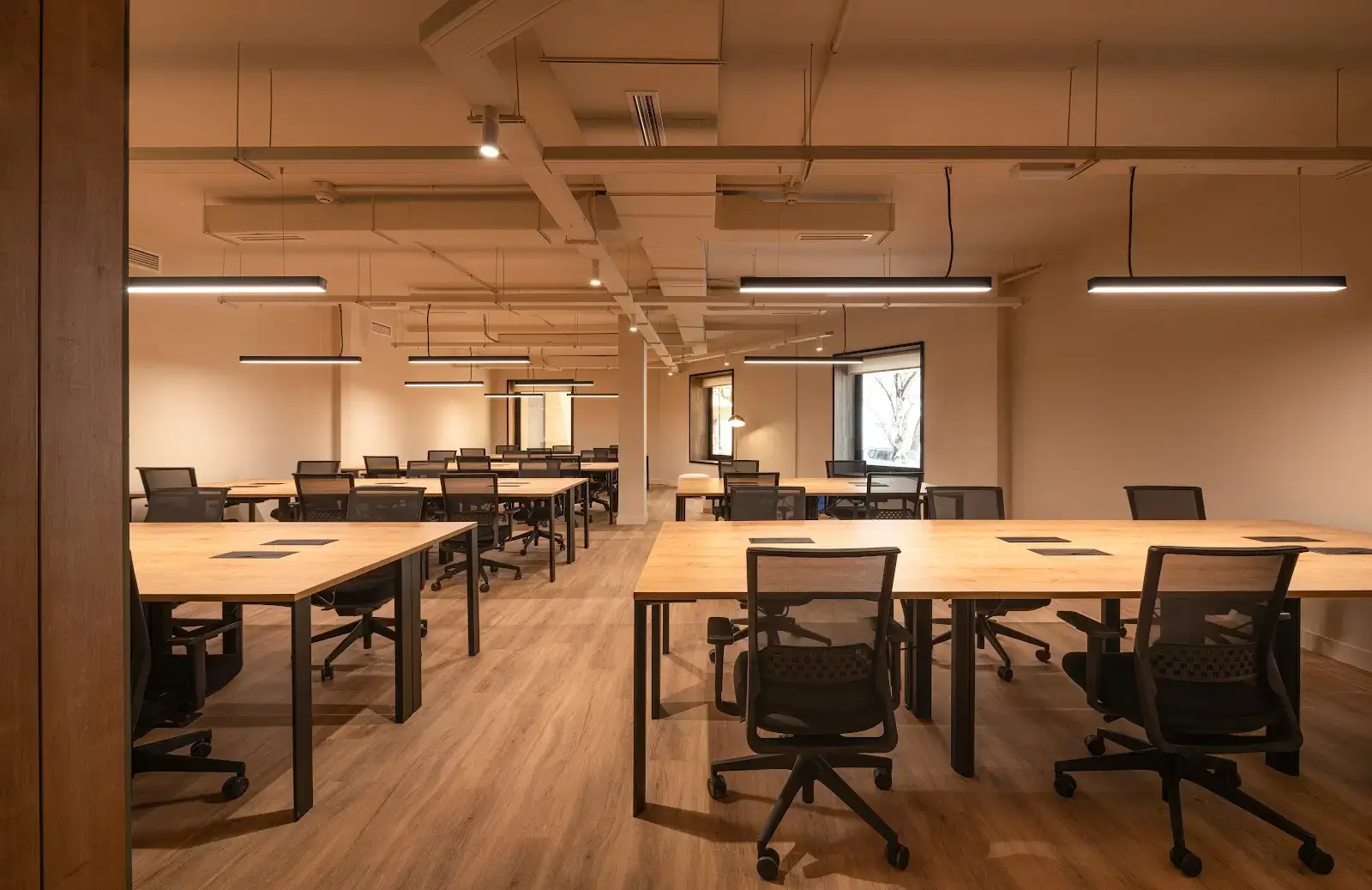 Monday Lehmberg interior photo 4