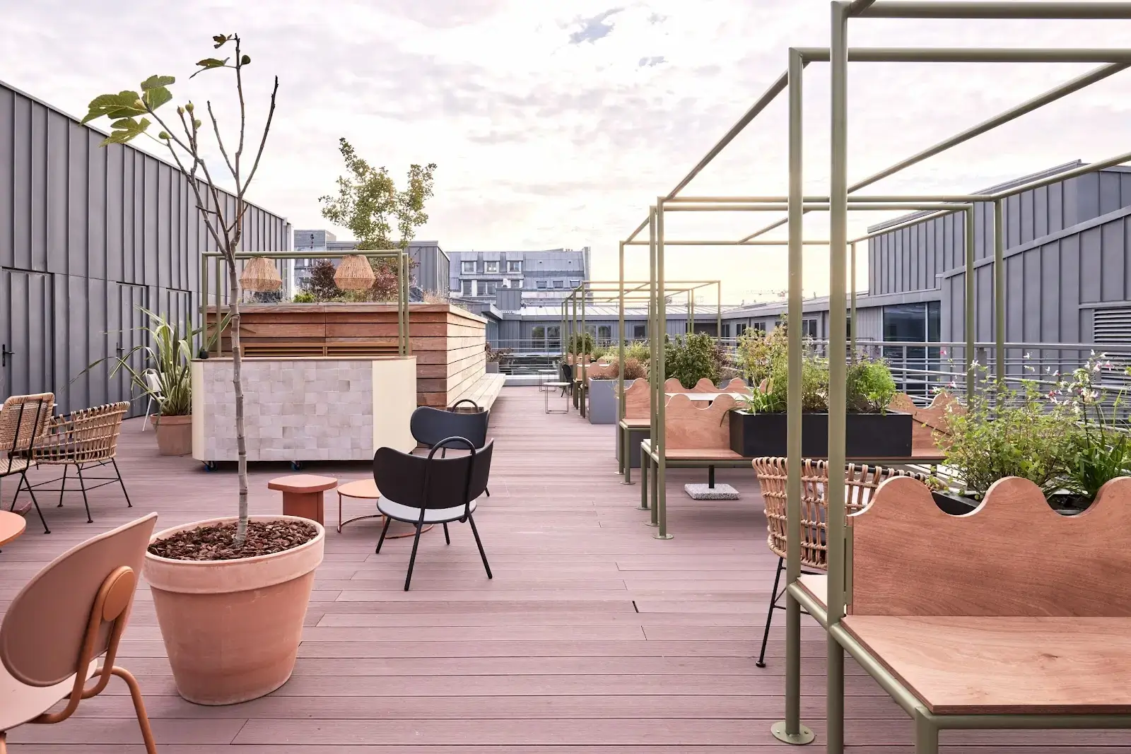 Morning, Laffitte interior photo 7