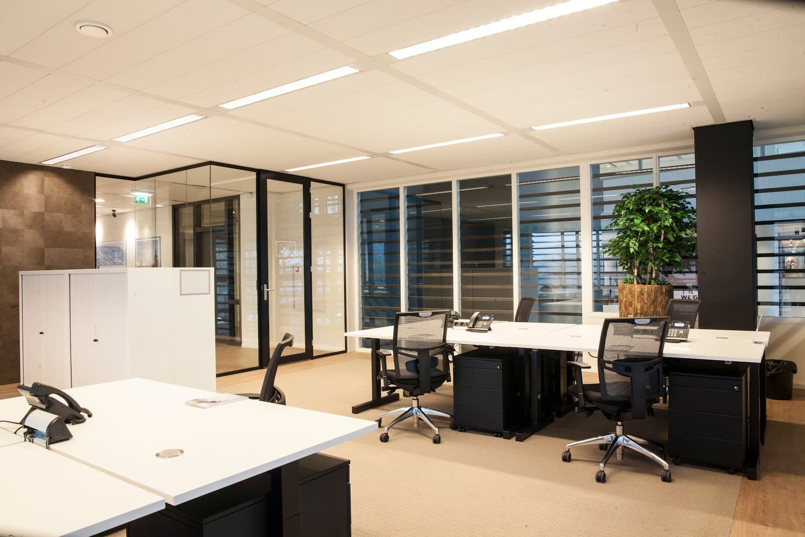 Tribes Amsterdam Adam Smith interior photo 3