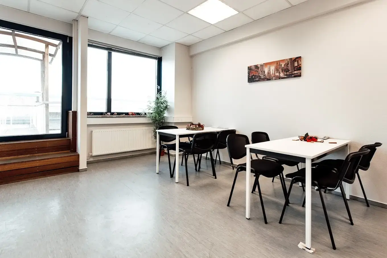 ABC Workspaces Airport interior photo 5
