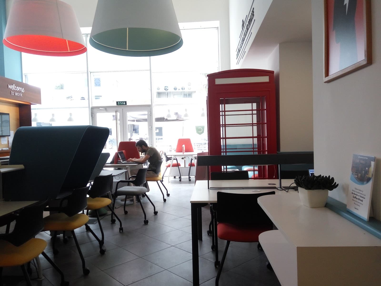 Workinton Maslak interior photo 5