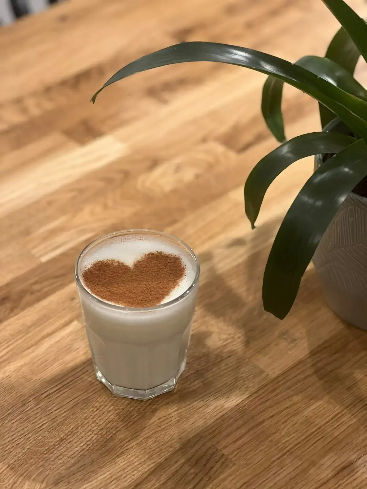 UMA Hub Coworking & Cafe interior photo 4