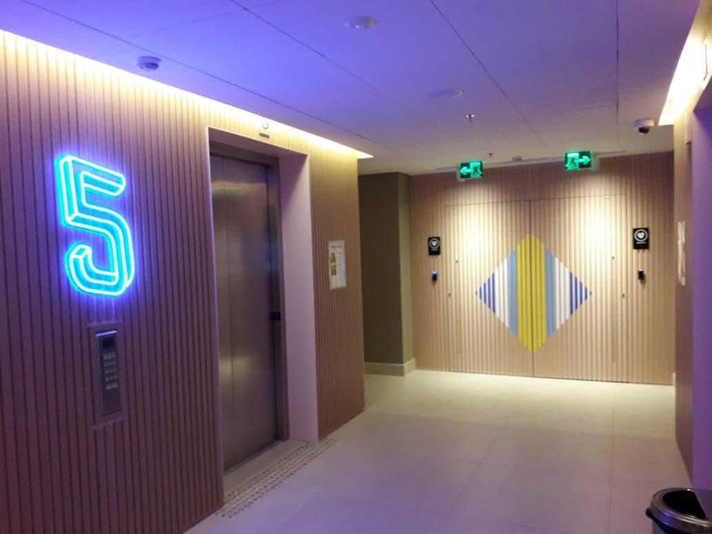 WeWork Sala Comercial & Coworking interior photo 8