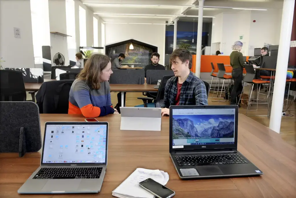 The Melting Pot interior photo 2